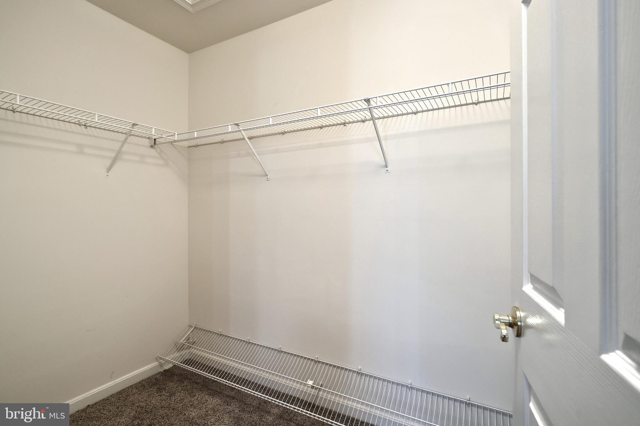 PEACEFIELDS - Residential