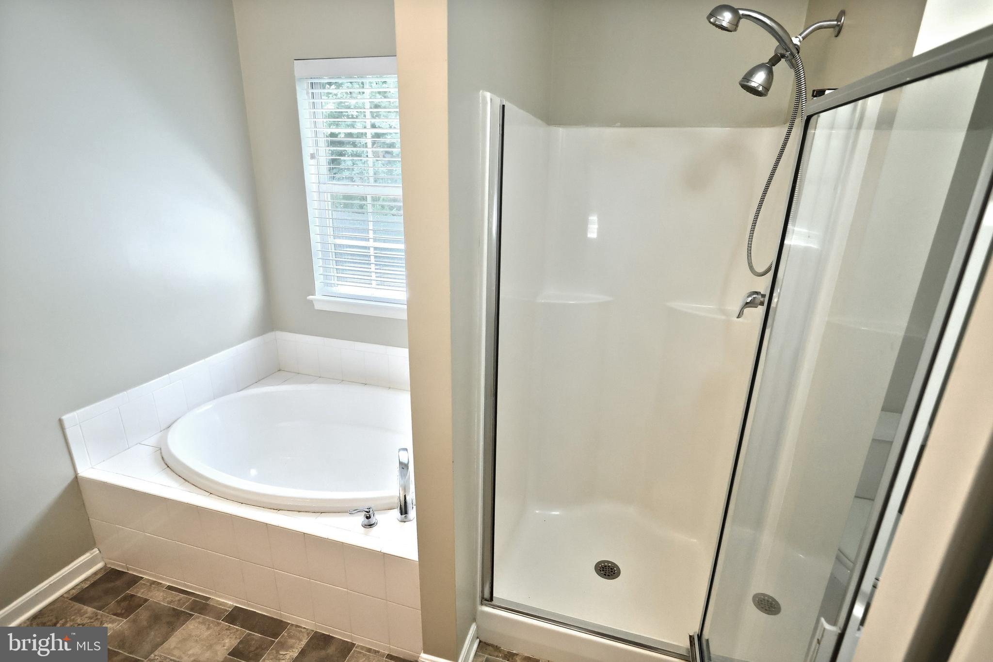 PEACEFIELDS - Residential