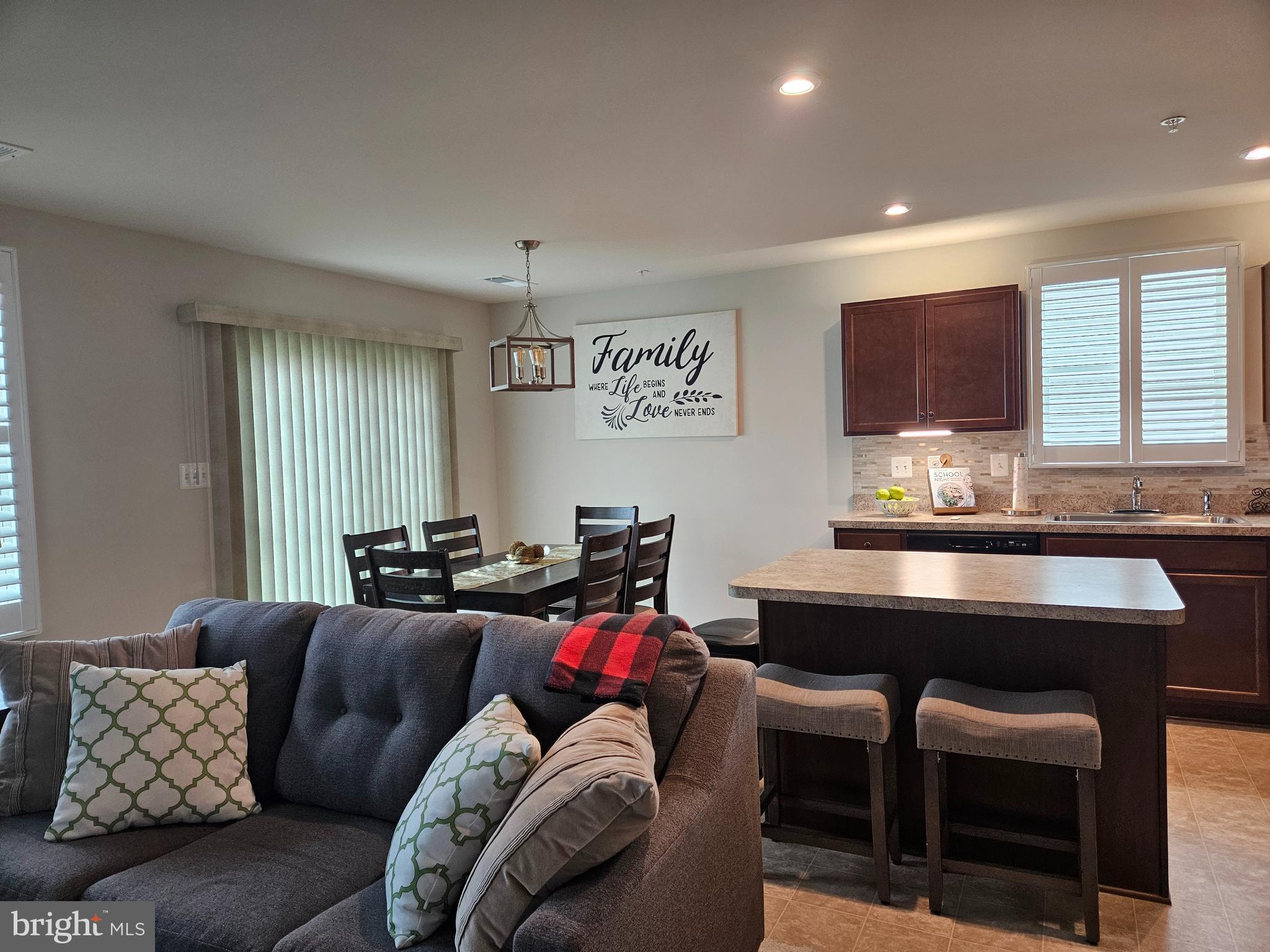 HERON POINT - Residential