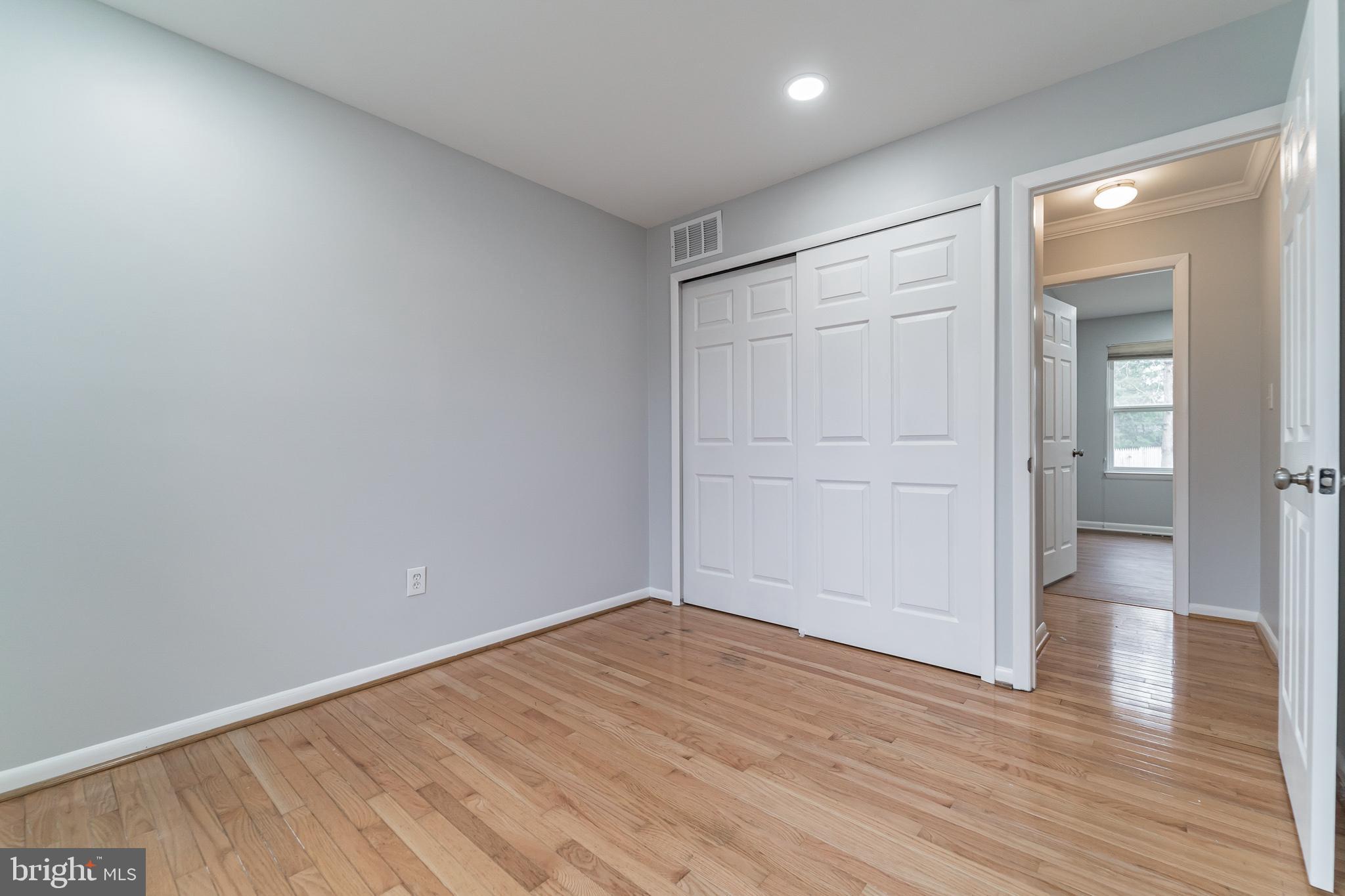 REISTERSTOWN - Residential