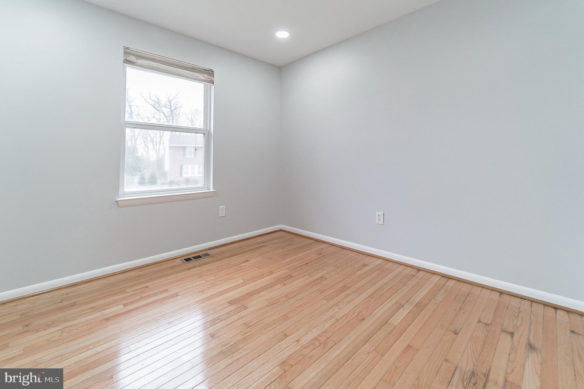 REISTERSTOWN - Residential