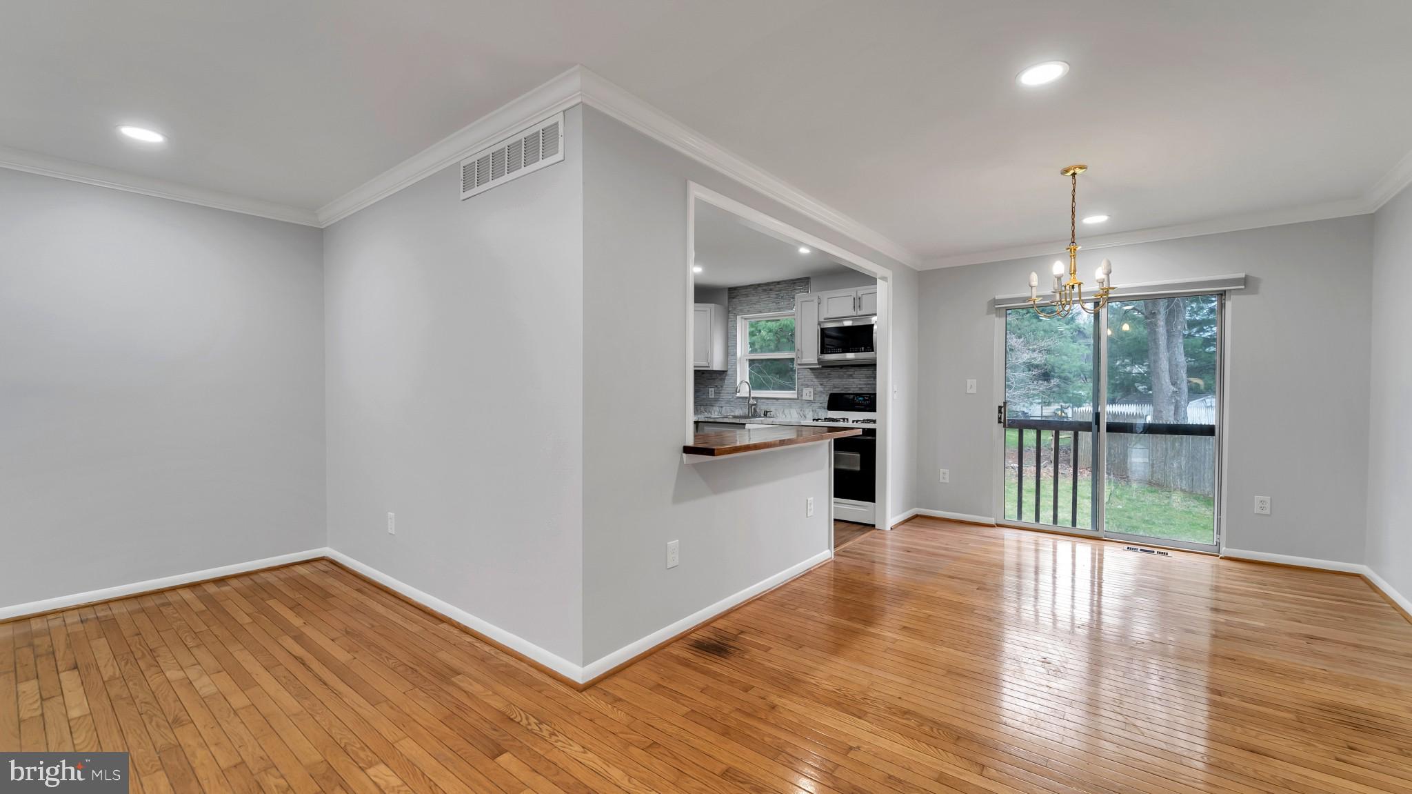 REISTERSTOWN - Residential