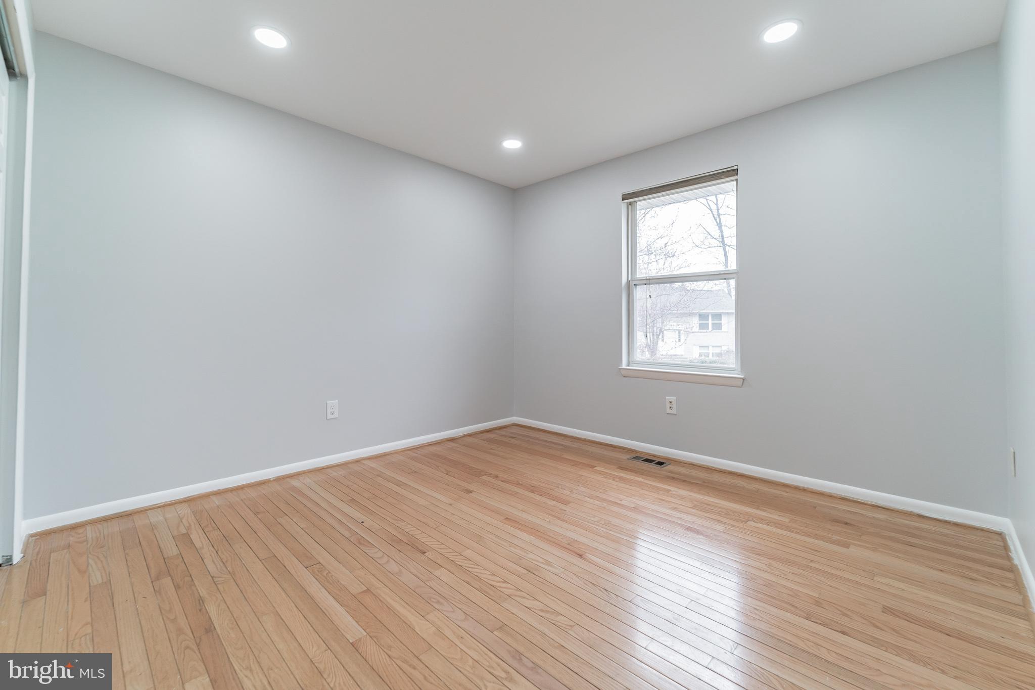 REISTERSTOWN - Residential