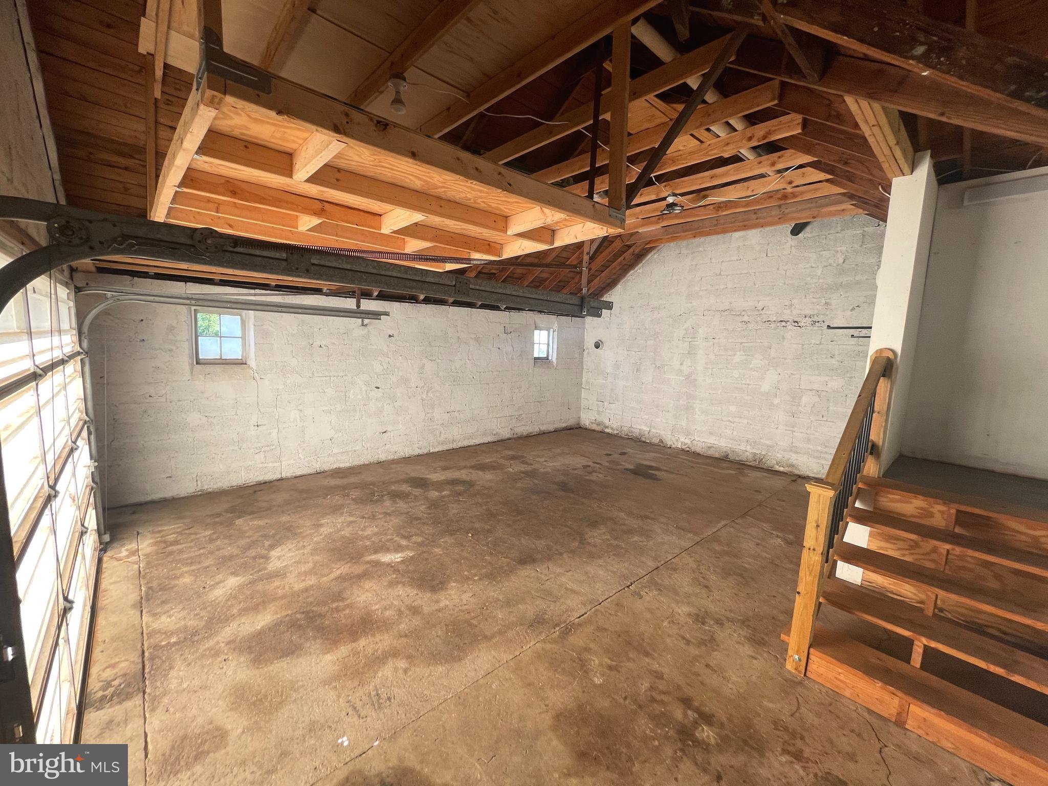 FAIRCREST - Residential Lease