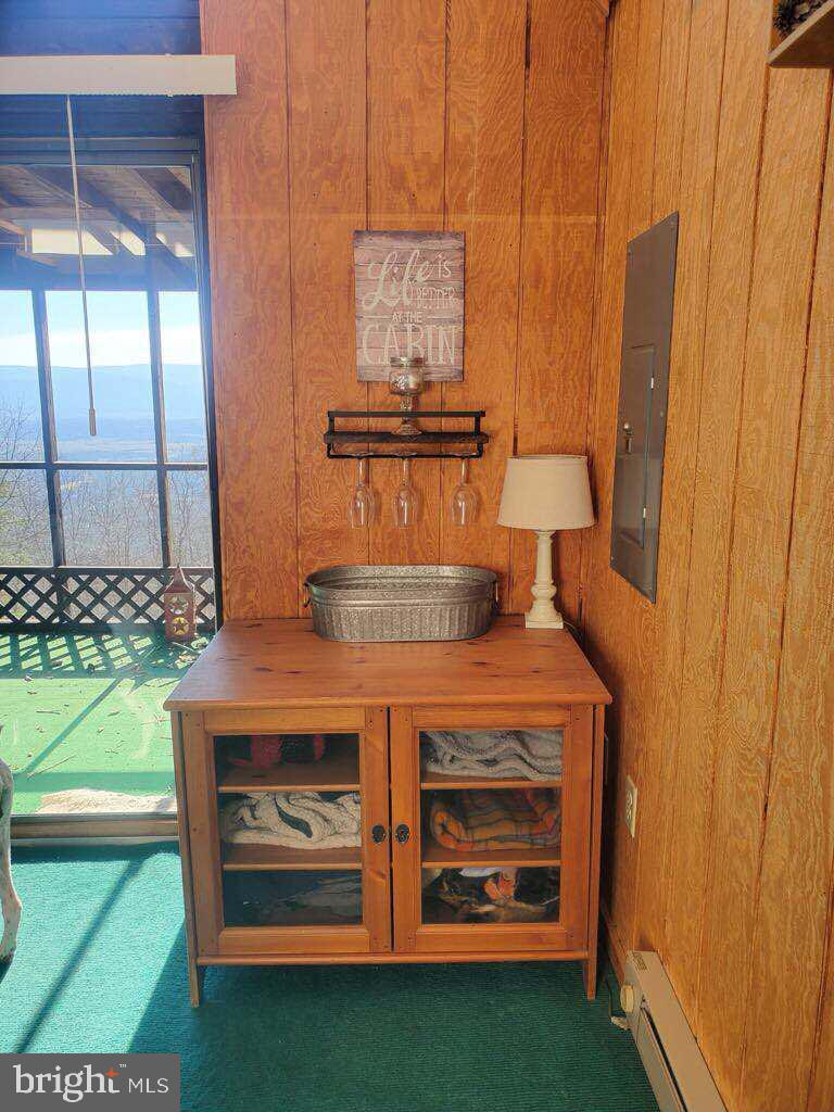 HIGHLAND SPRINGS - Residential