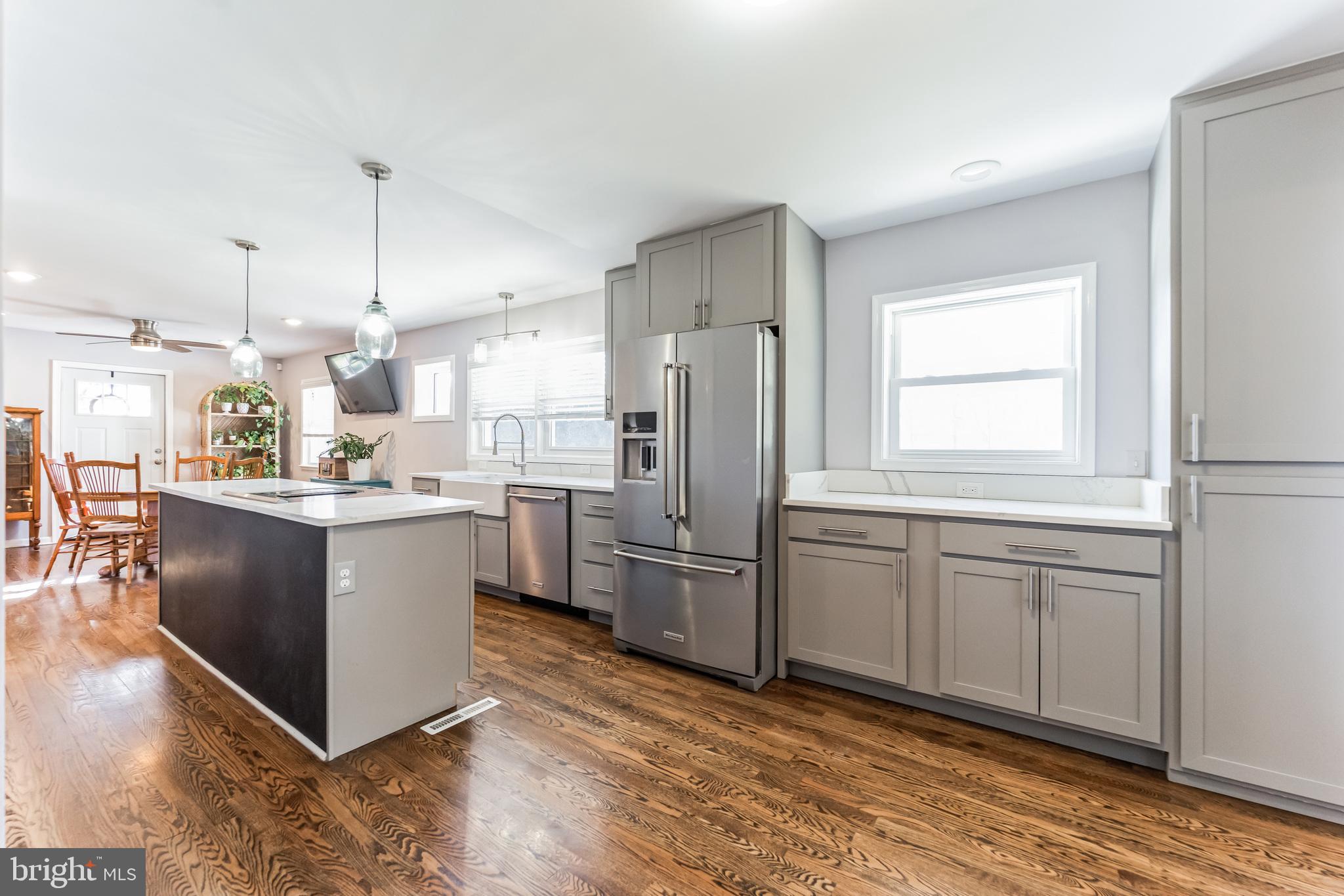 KINGSVILLE - Residential