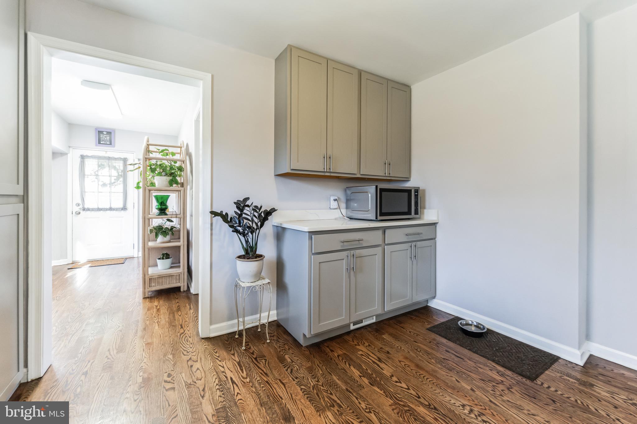 KINGSVILLE - Residential