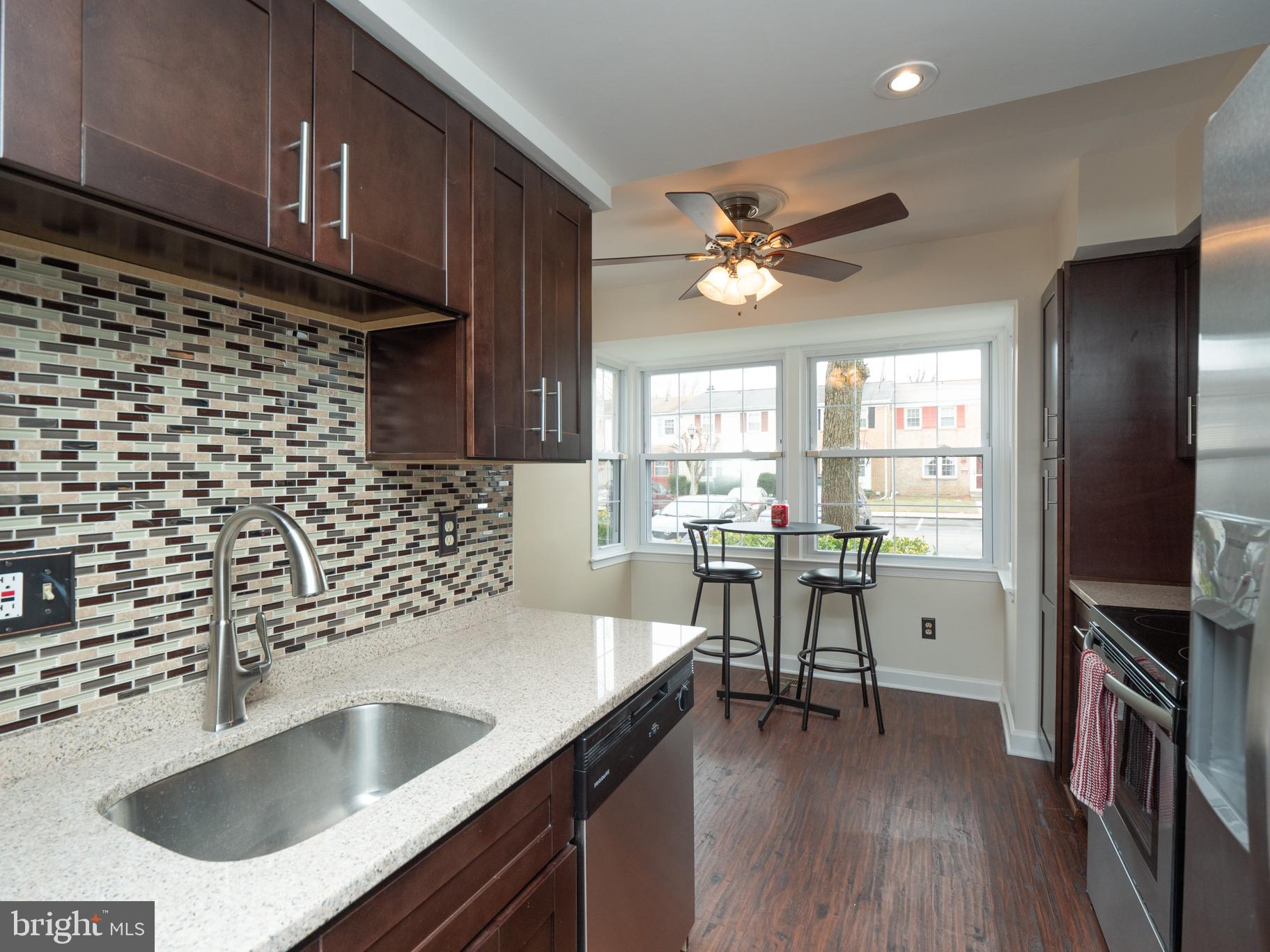 CROFTON SQUARE - Residential