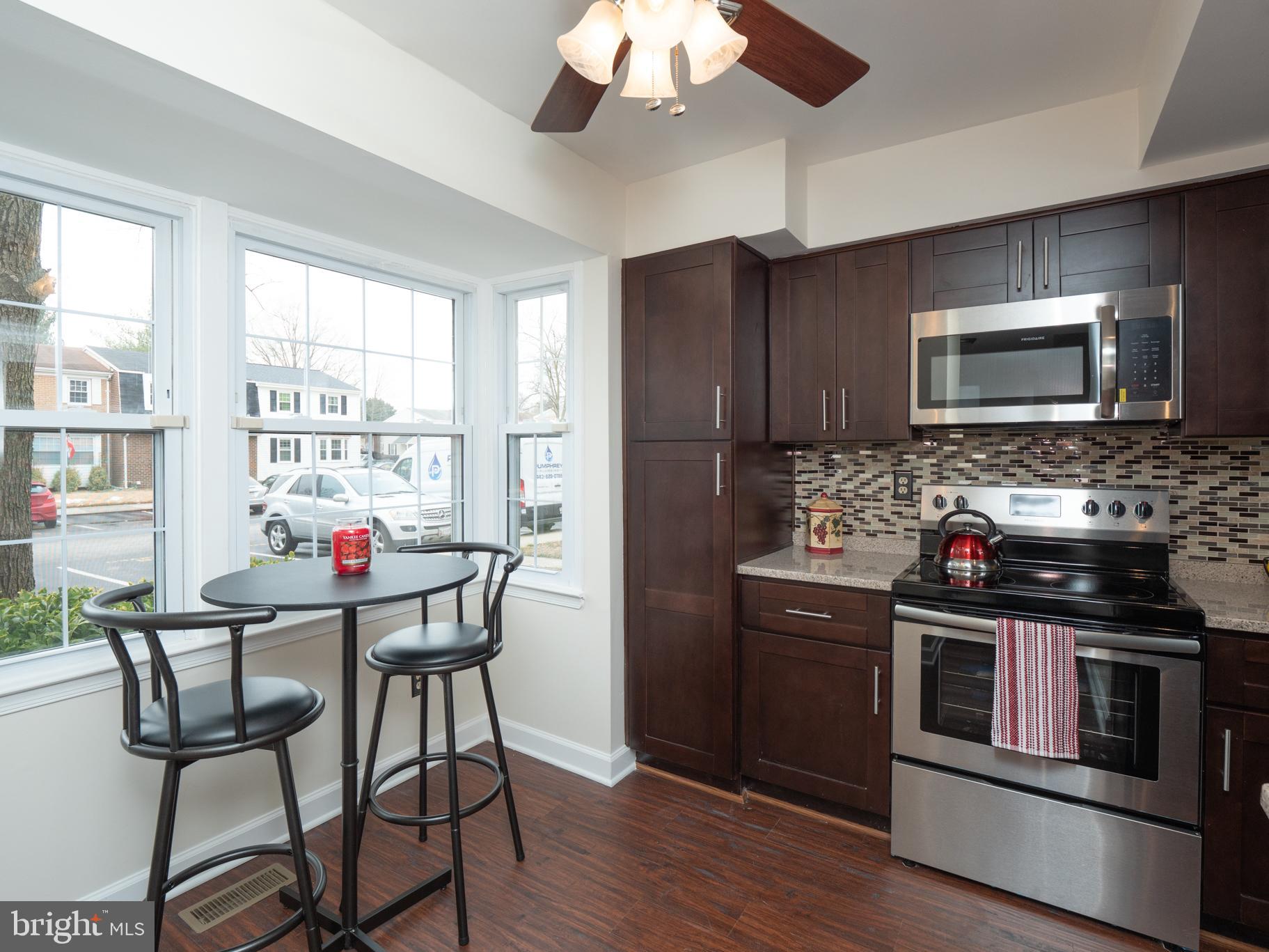 CROFTON SQUARE - Residential