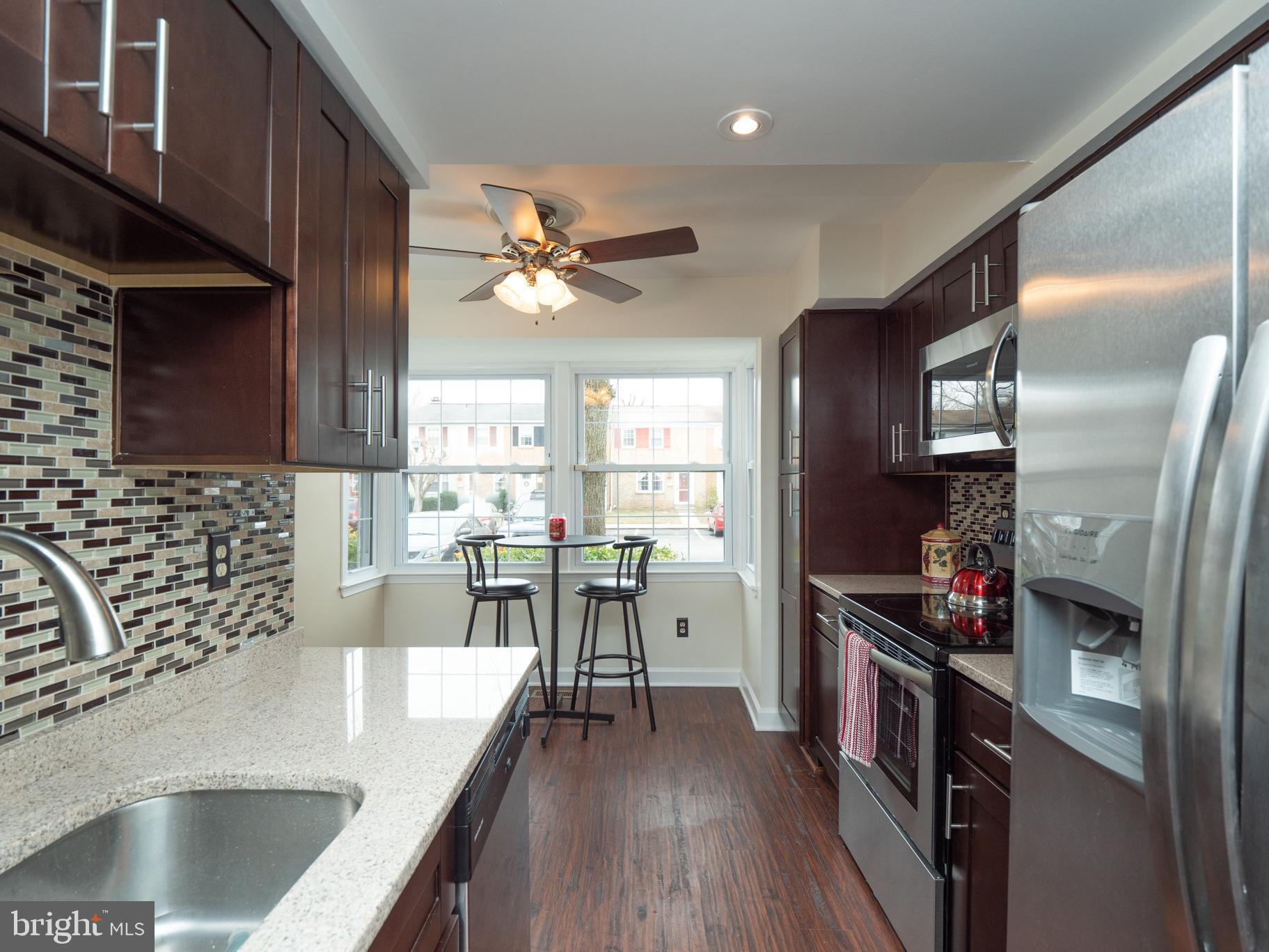 CROFTON SQUARE - Residential