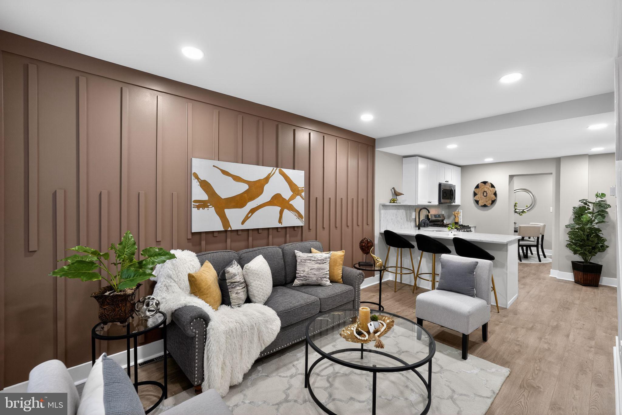 POINT BREEZE - Residential