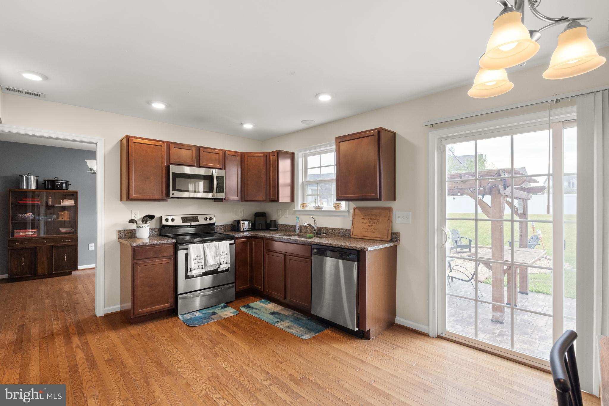 SPRING HILL - Residential