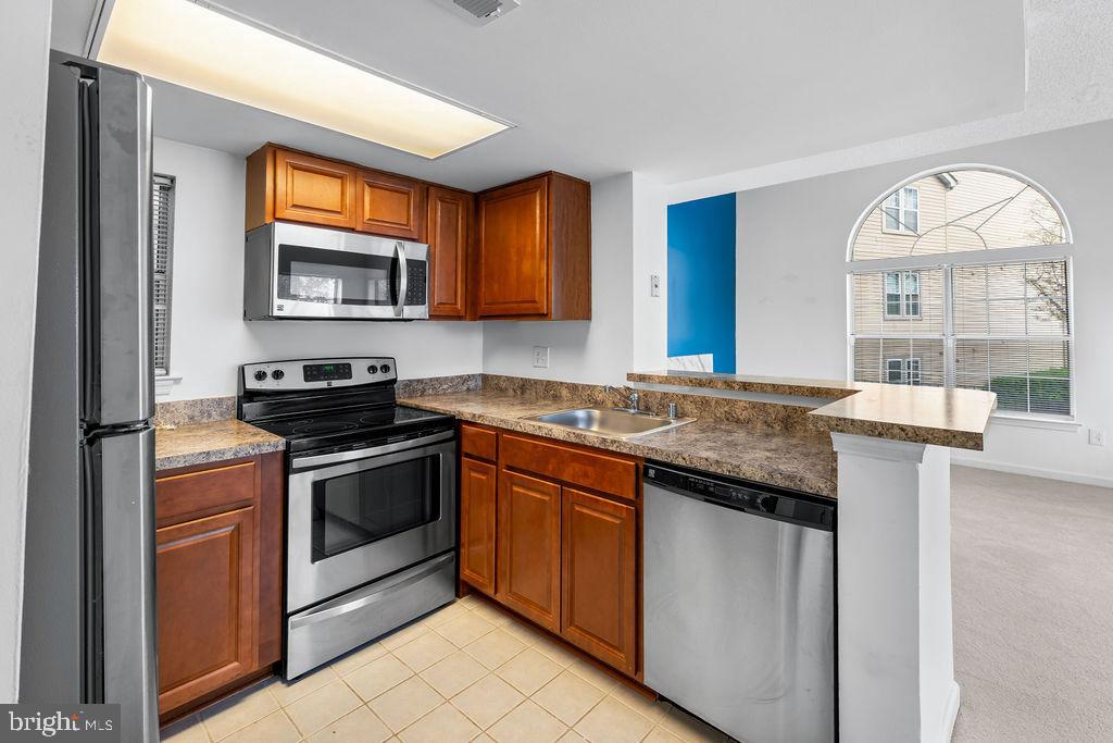 VISTAS 2 AT LAUREL - Residential