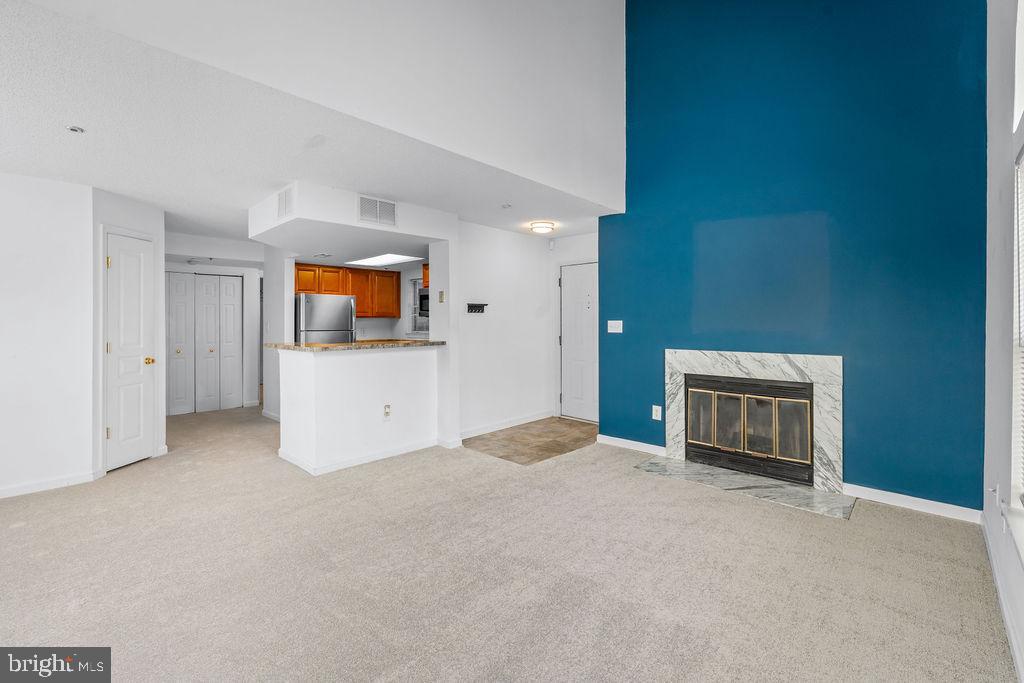 VISTAS 2 AT LAUREL - Residential