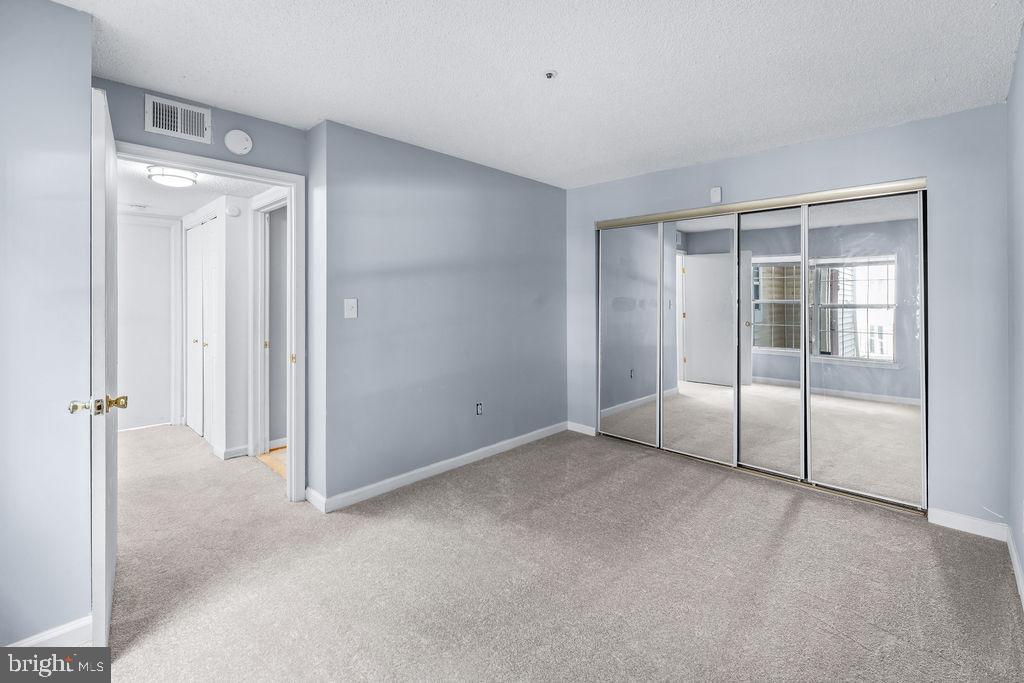 VISTAS 2 AT LAUREL - Residential