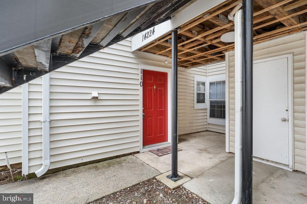 VISTAS 2 AT LAUREL - Residential