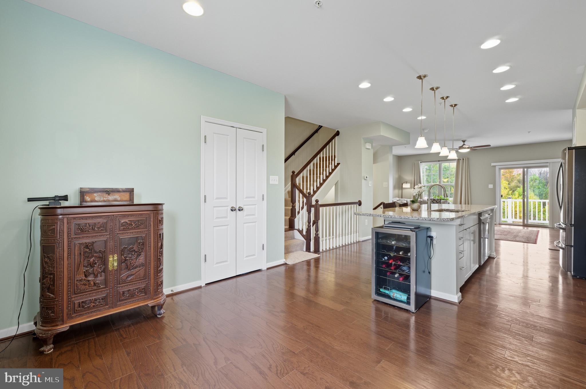 STANSBURY SHORES - Residential