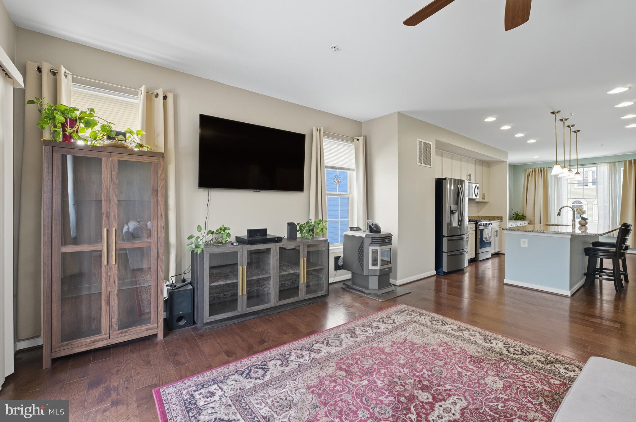 STANSBURY SHORES - Residential