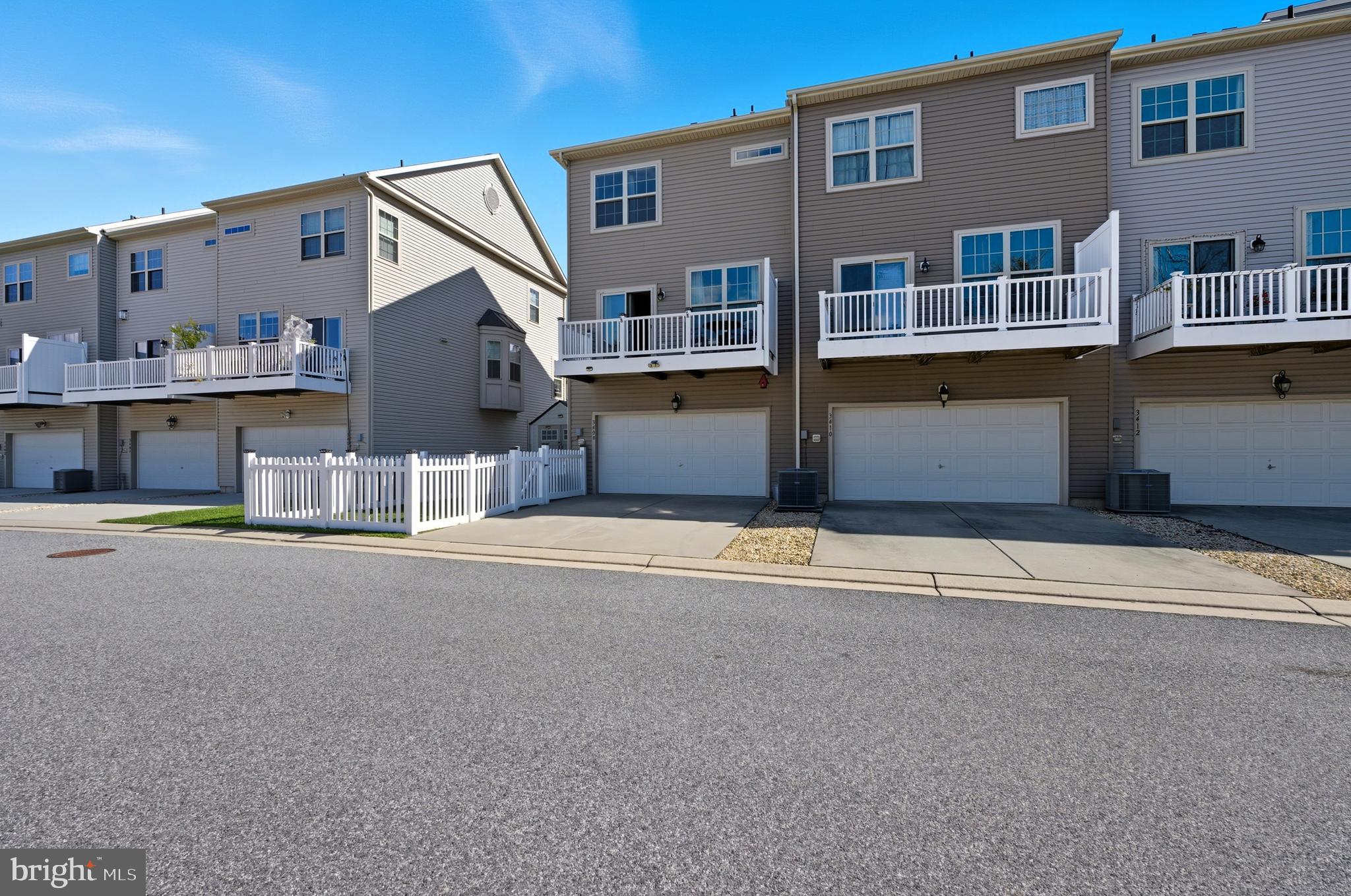 STANSBURY SHORES - Residential