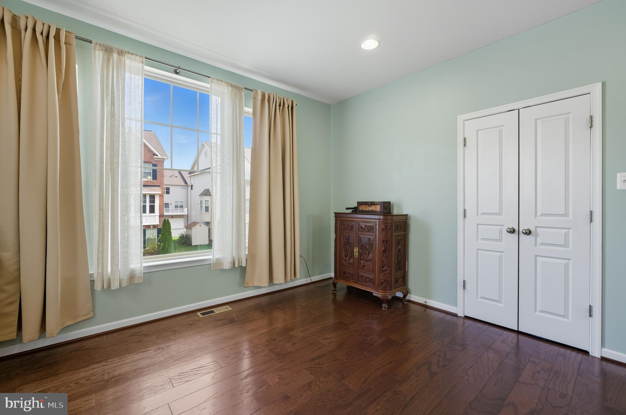 STANSBURY SHORES - Residential