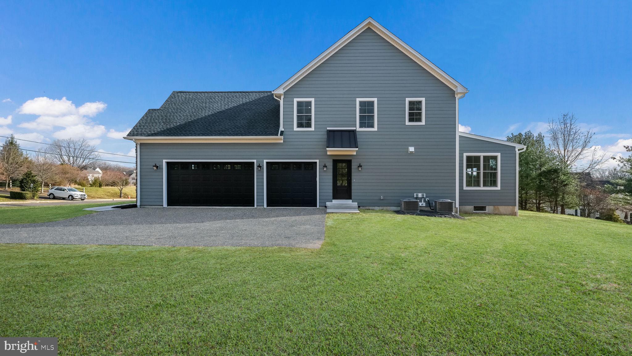 1 Green St, Sellersville, PA, 18960, USA, 4 Bedrooms Bedrooms, ,4 BathroomsBathrooms,Residential,Active,1 Green St,PABU2124688