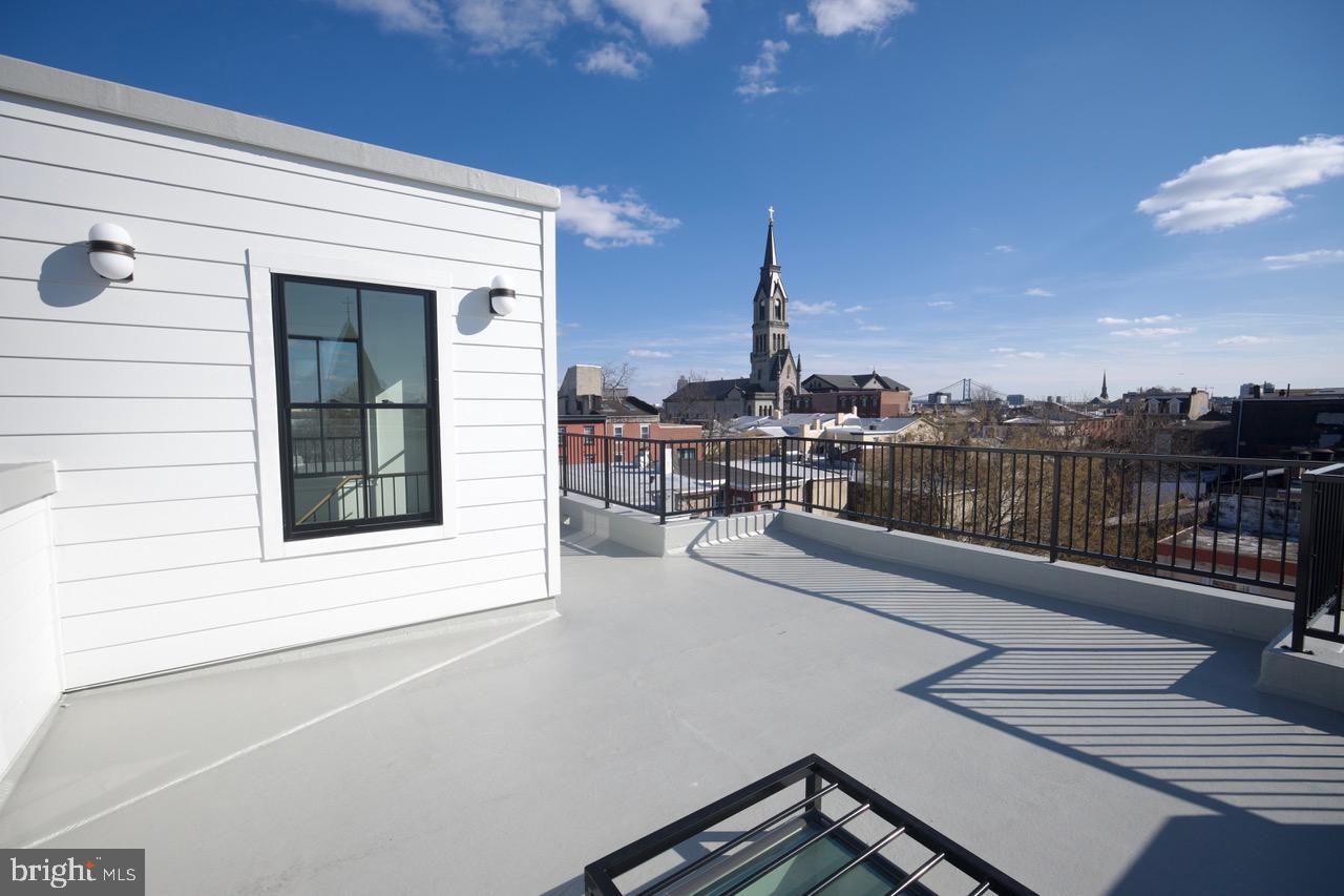 LUDLOW - Residential