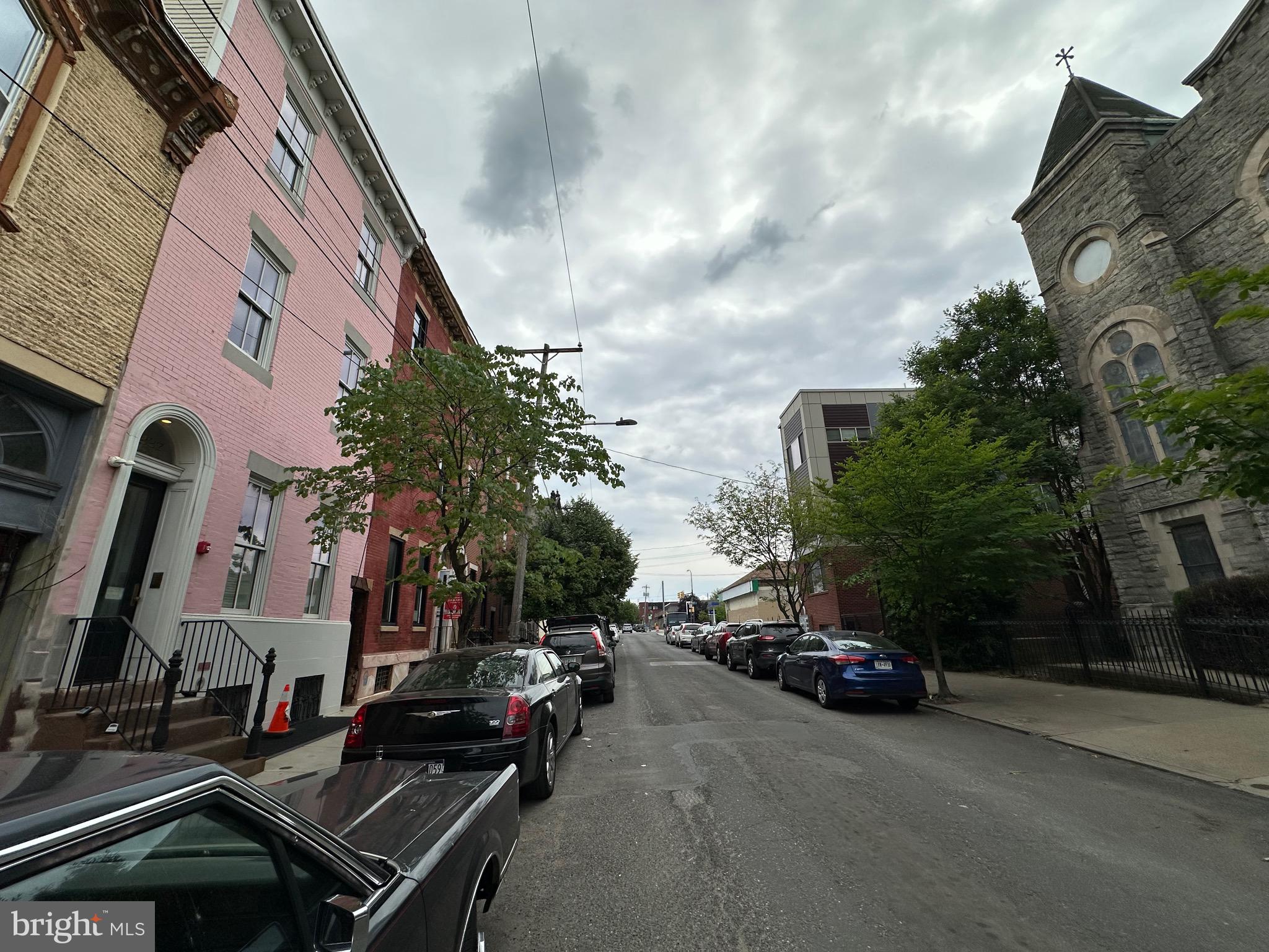 LUDLOW - Residential