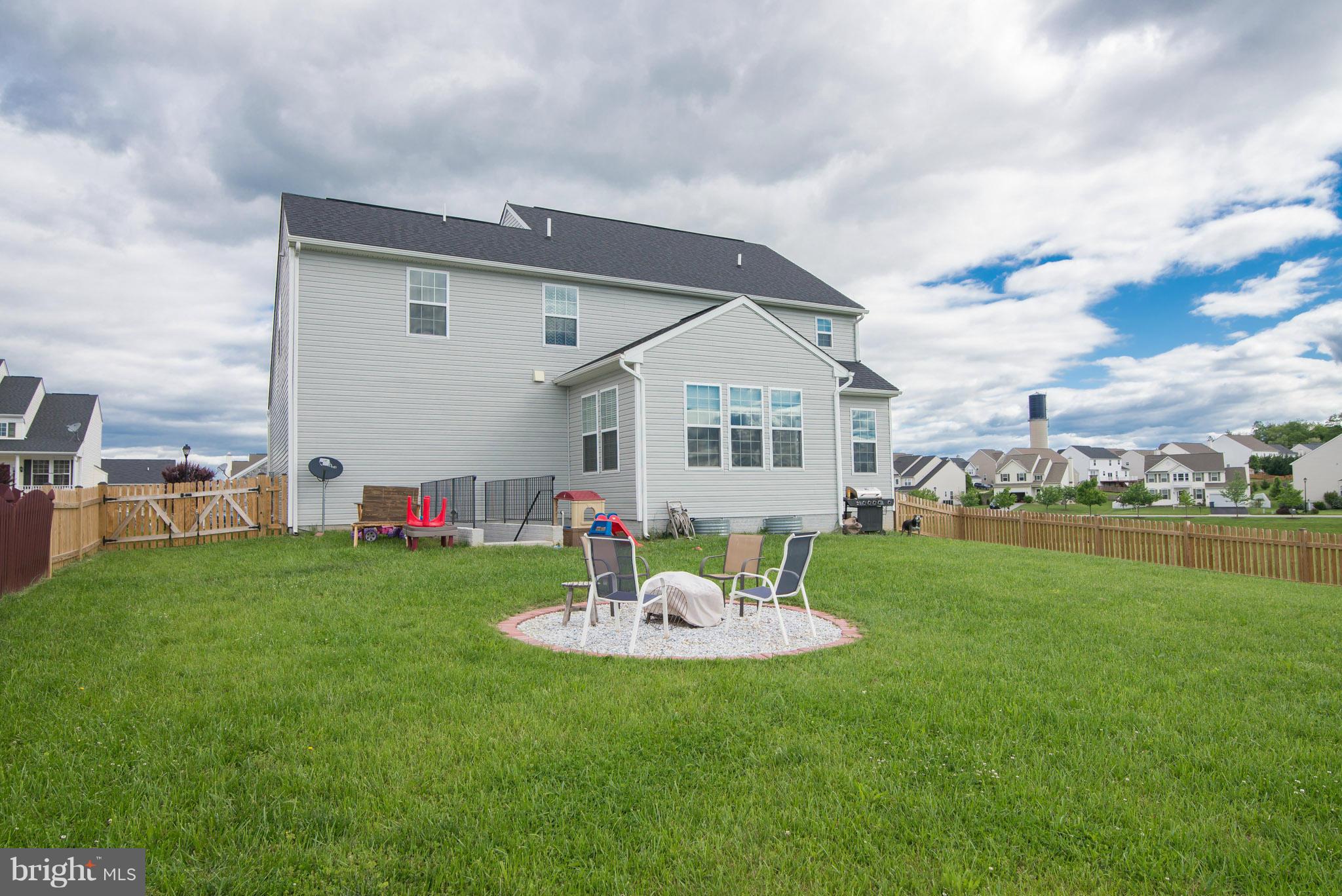 SPRUCE HILL NORTH - Residential