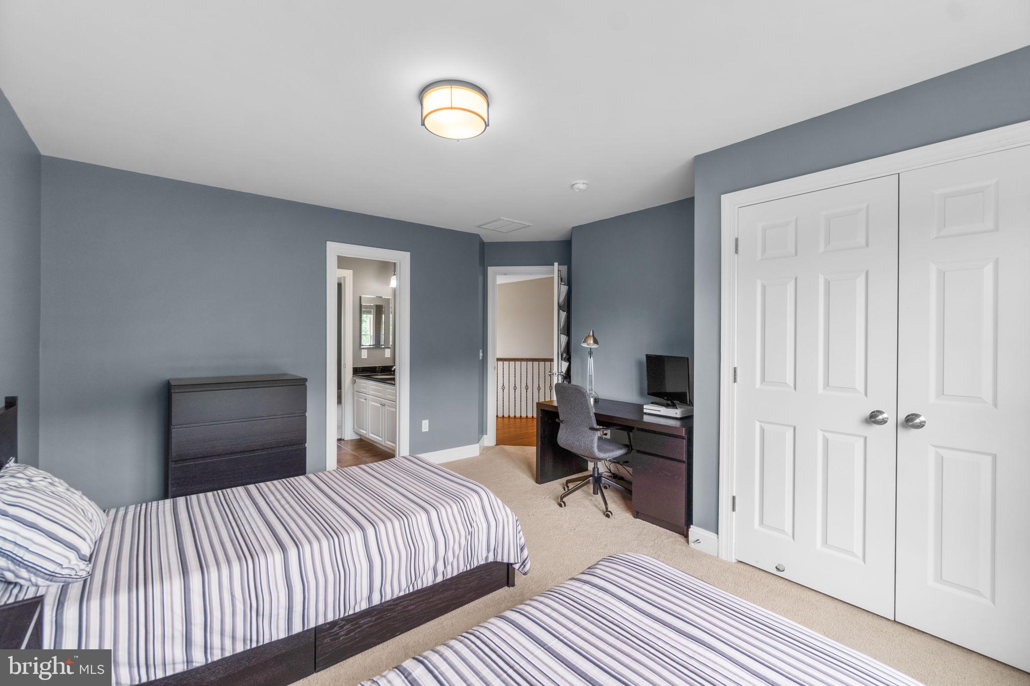 PRESERVE AT WAVERLY GLEN - Residential