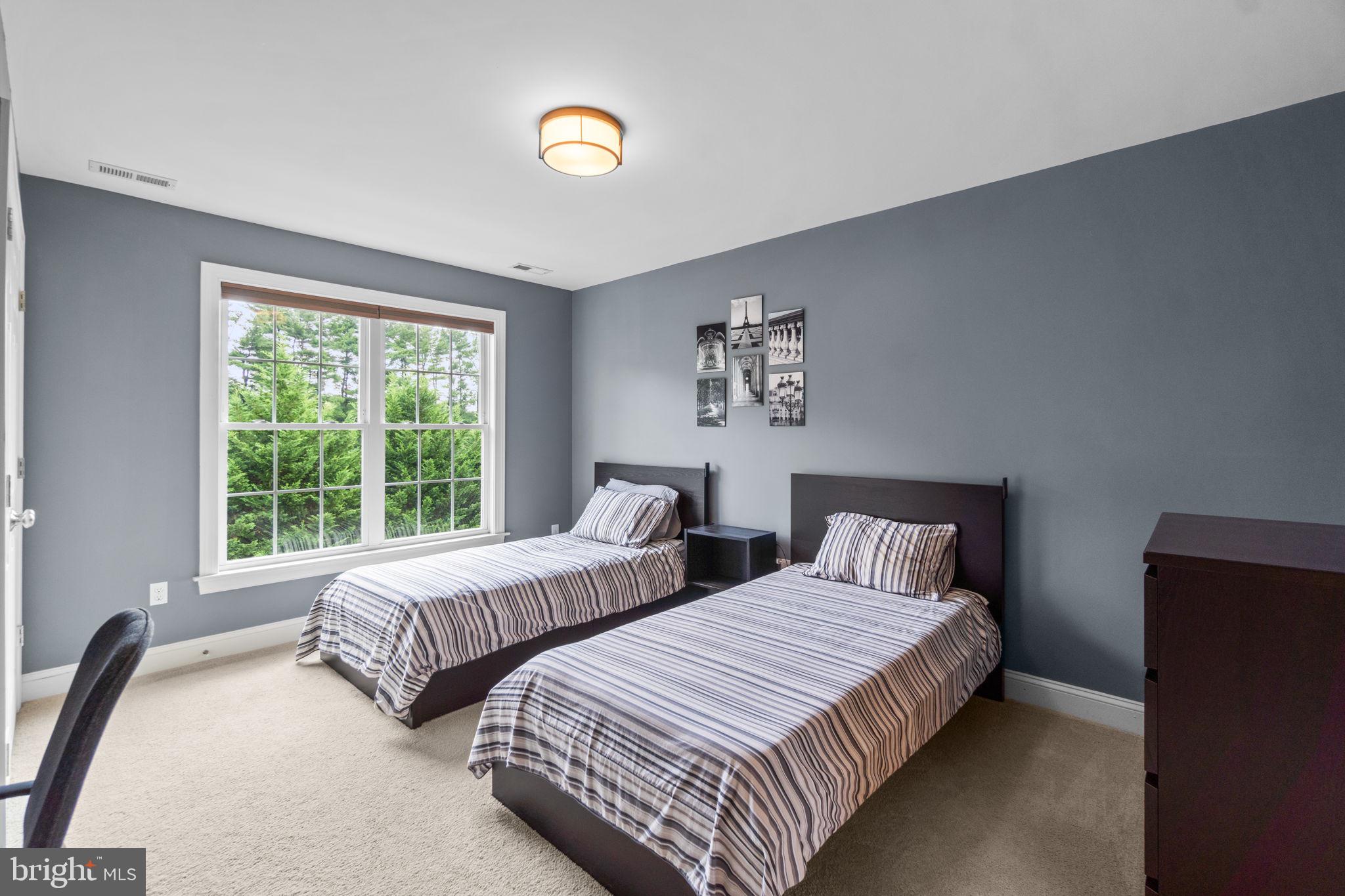 PRESERVE AT WAVERLY GLEN - Residential