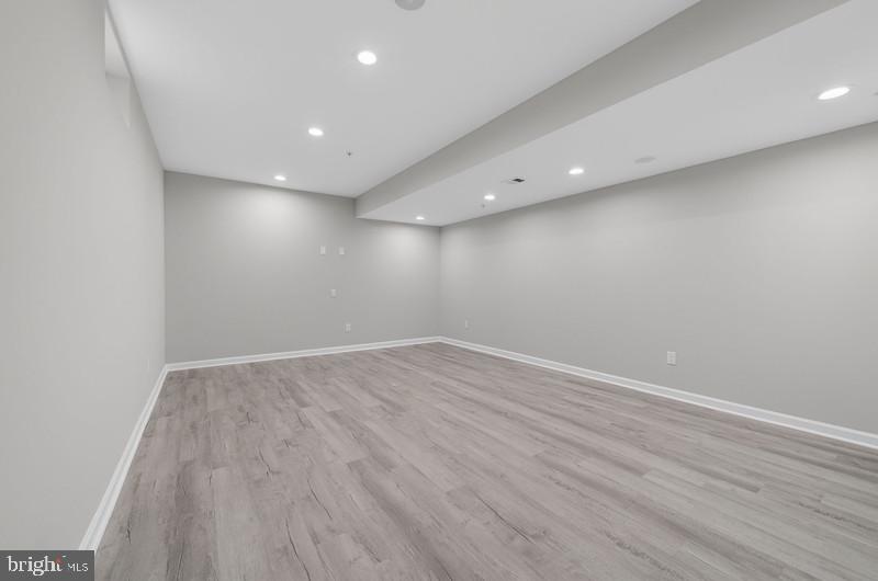 LOVELESS ESTATES - Residential