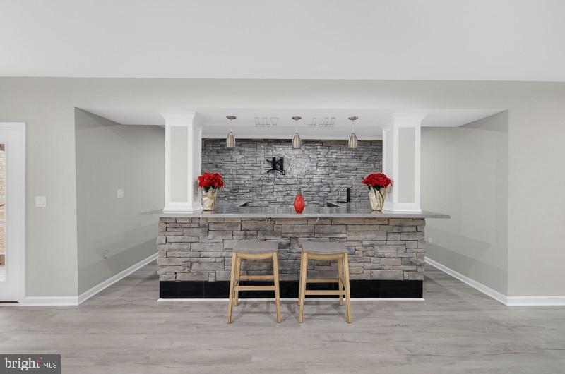 LOVELESS ESTATES - Residential