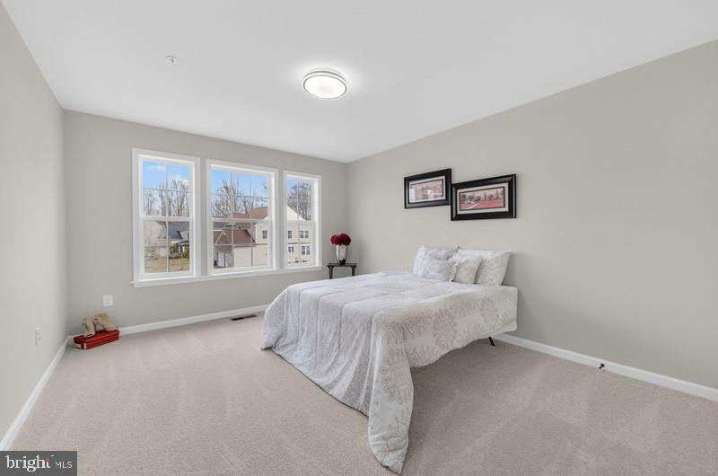 LOVELESS ESTATES - Residential