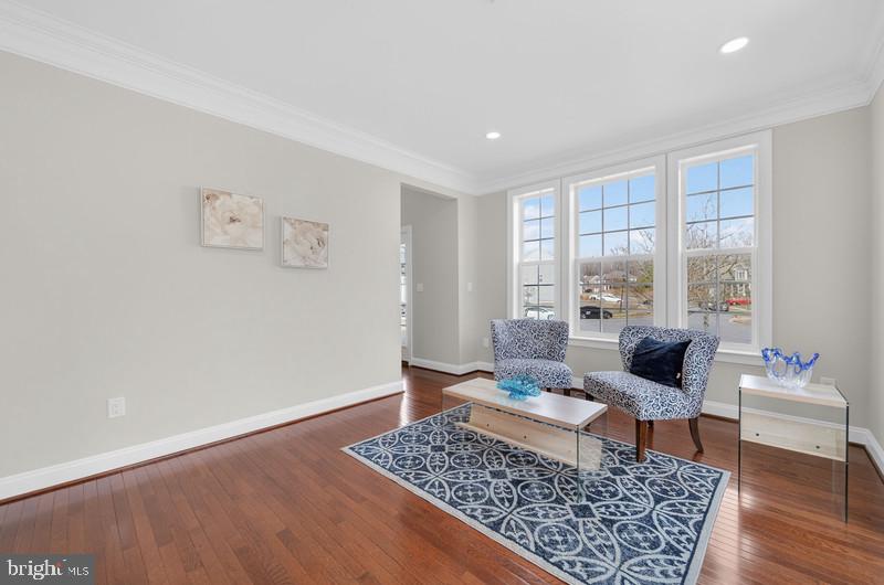 LOVELESS ESTATES - Residential