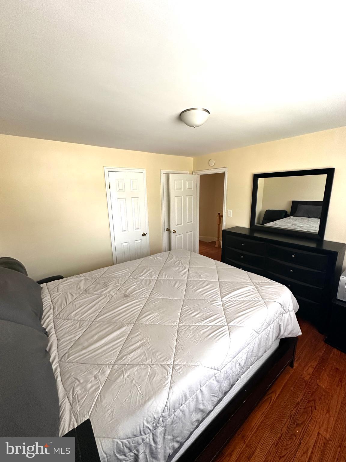 CHINQUAPIN PARK - Residential