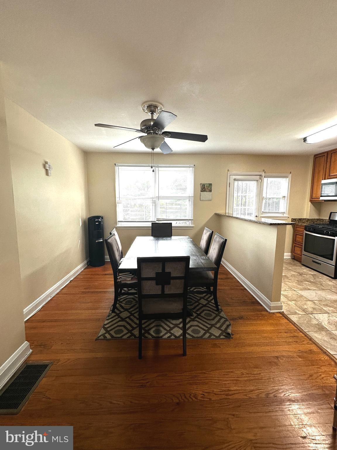 CHINQUAPIN PARK - Residential