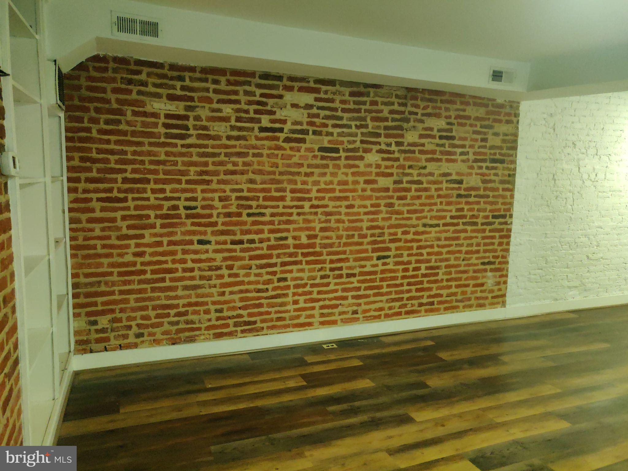 FELLS POINT HISTORIC DISTRICT - Residential Lease