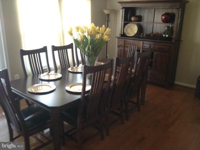 LAKELAND PLACE - Residential Lease