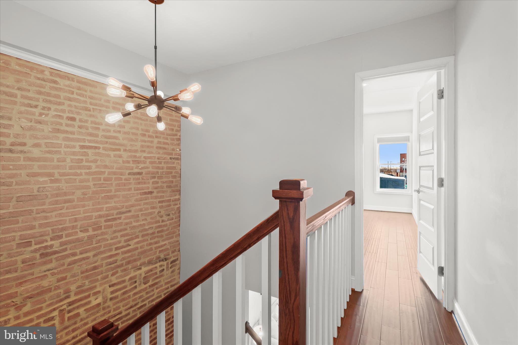 LOCUST POINT - Residential