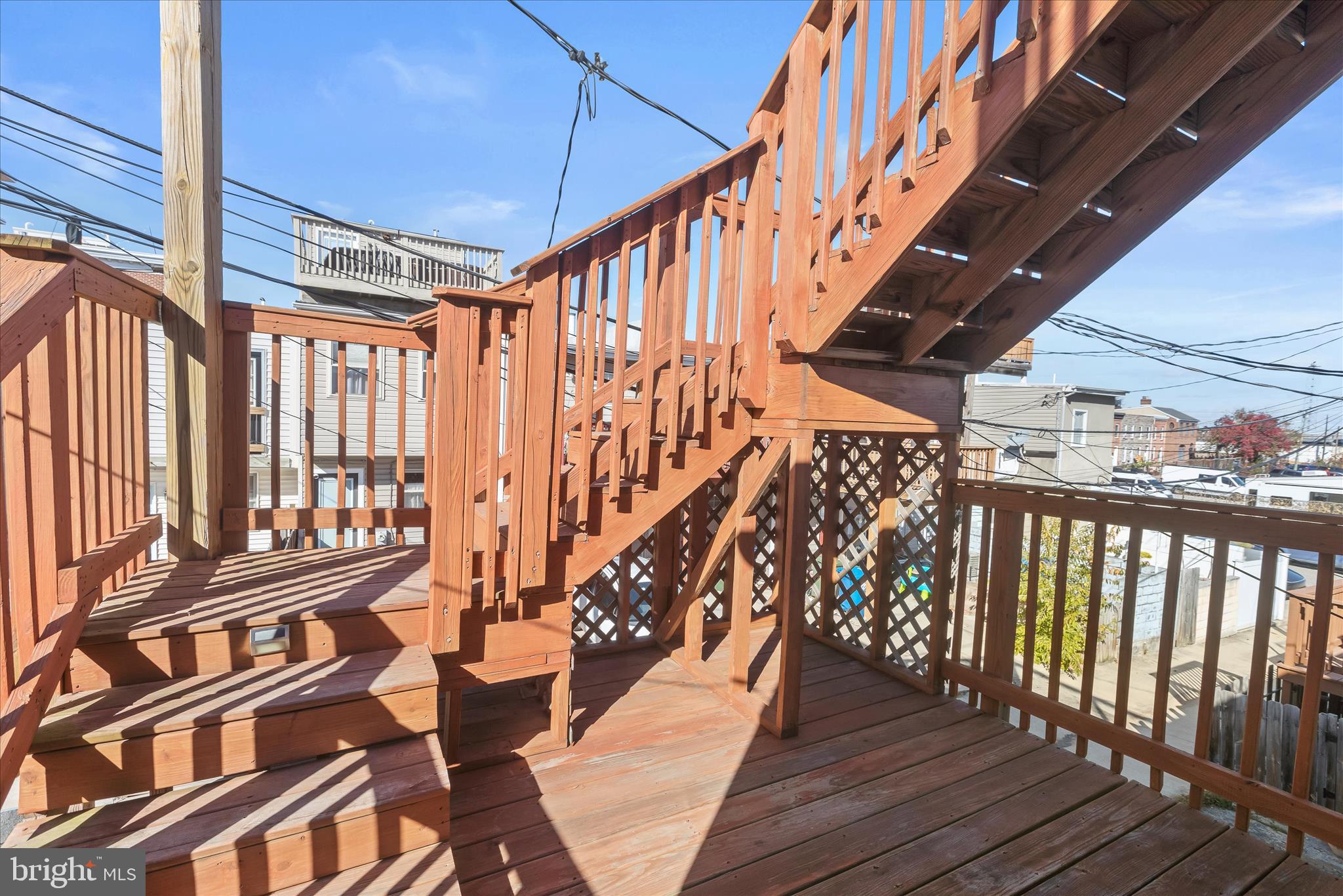 LOCUST POINT - Residential