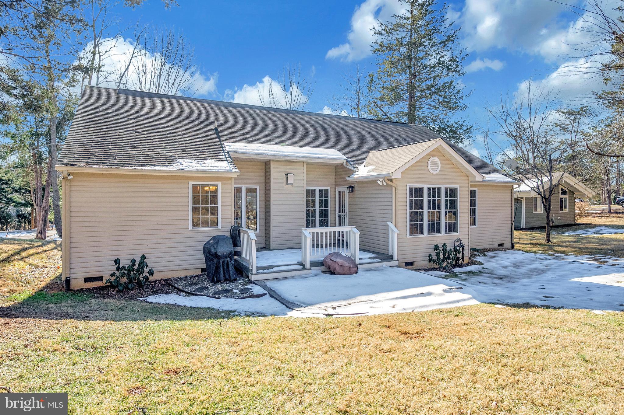 LAKE OF THE WOODS - Residential