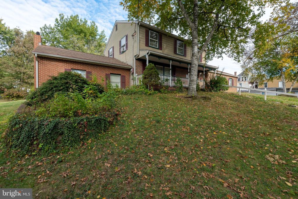Photo of 125 Bailey Street, STEELTON, PA 17113 (MLS # PADA2050676)