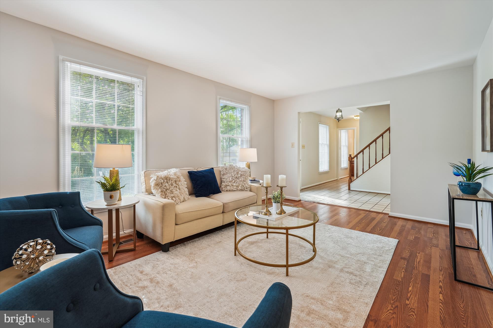 NAPLES MANOR - Residential