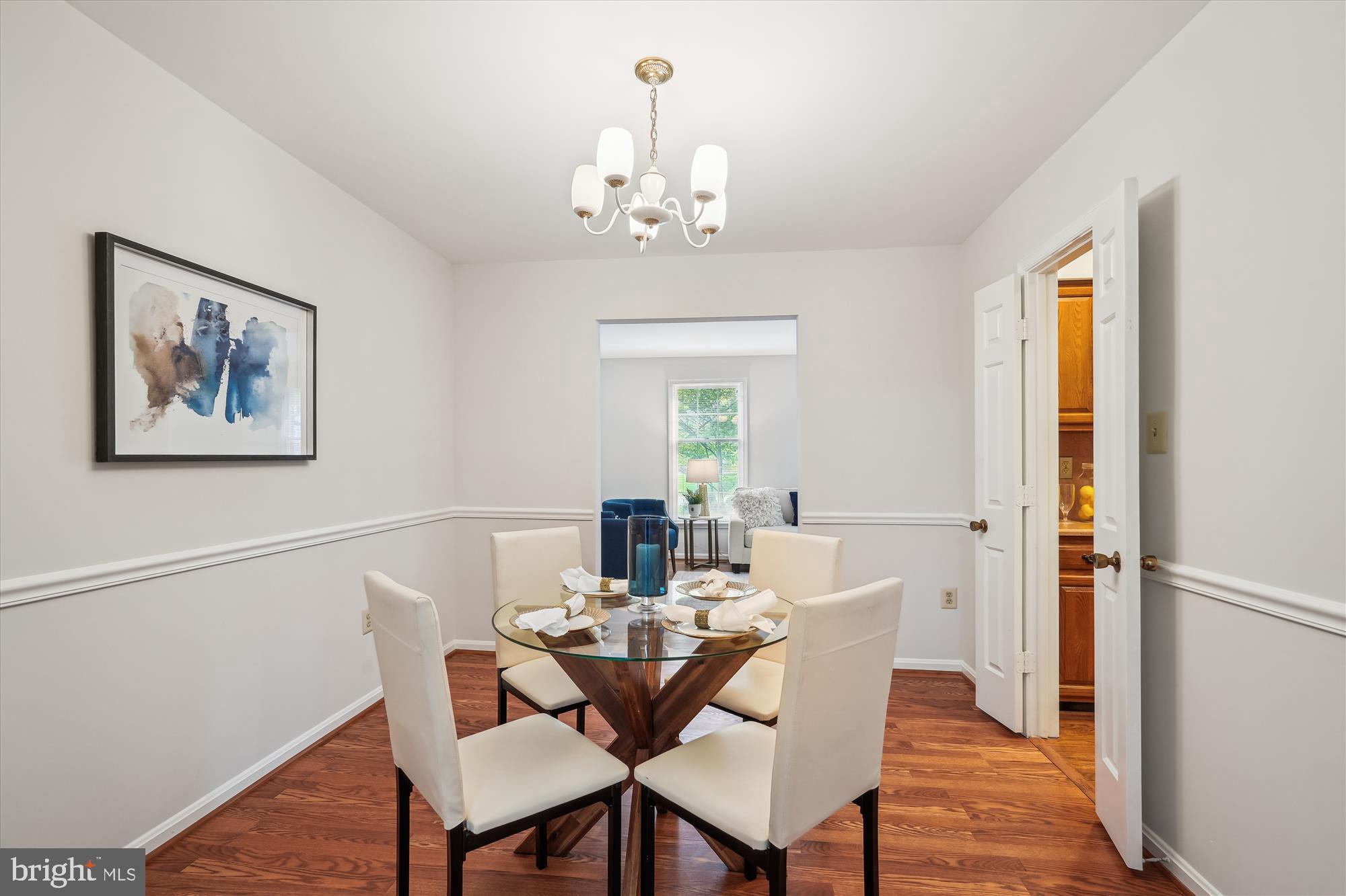 NAPLES MANOR - Residential