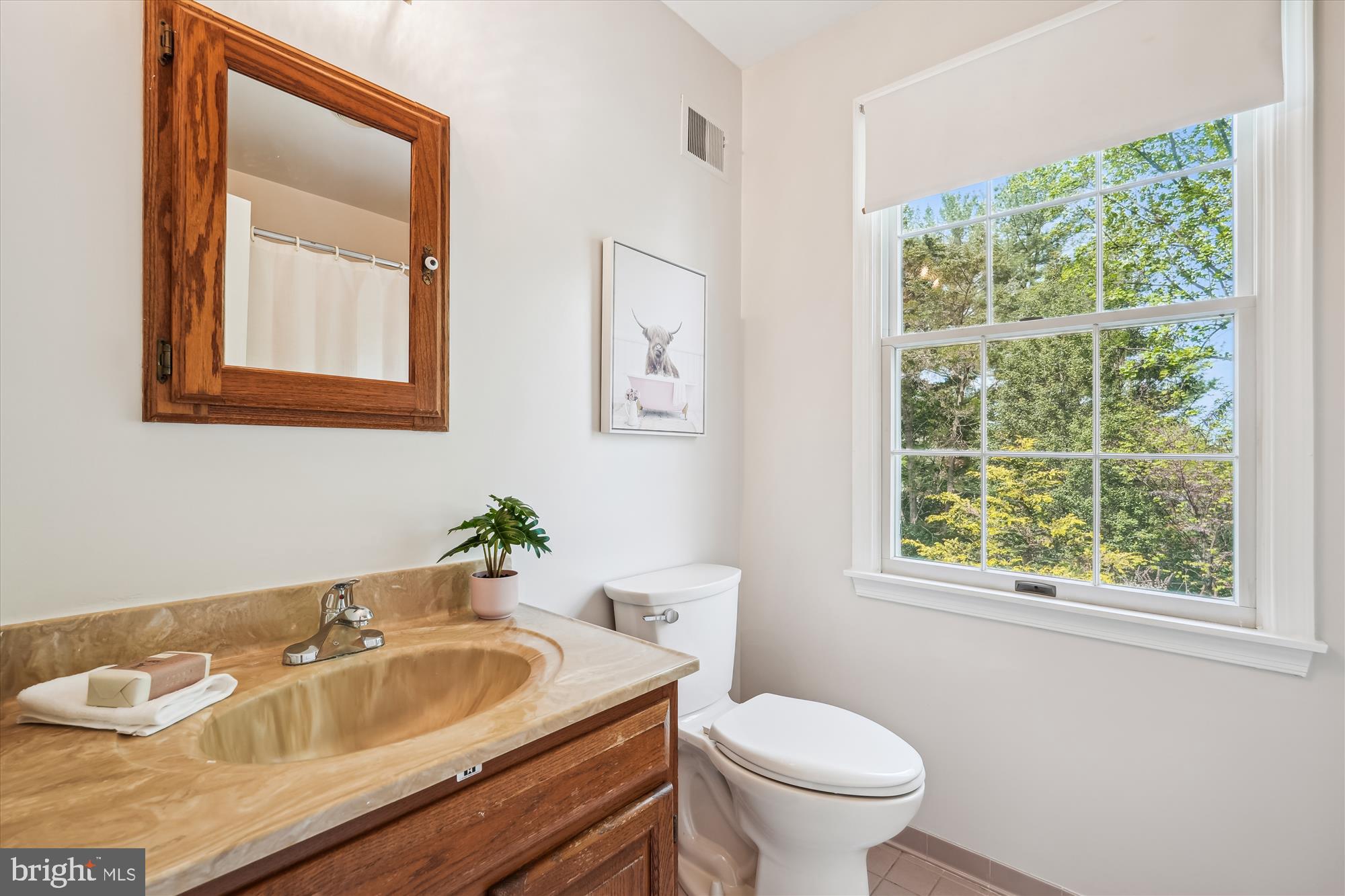 NAPLES MANOR - Residential