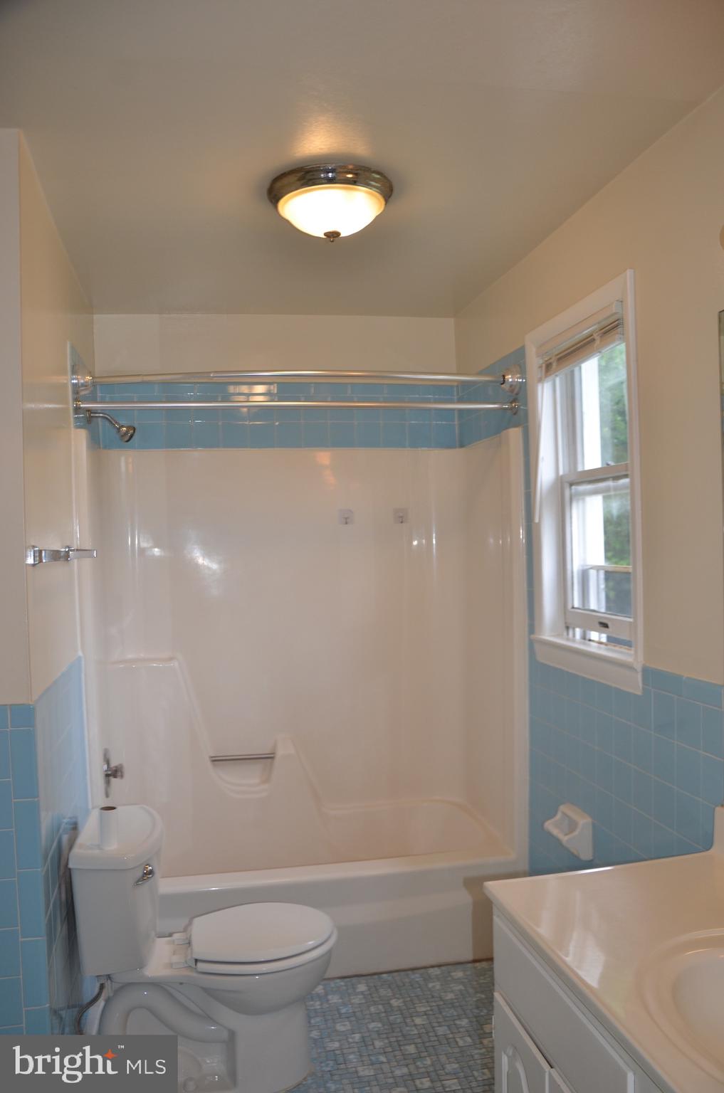 ARLINGTON - Residential