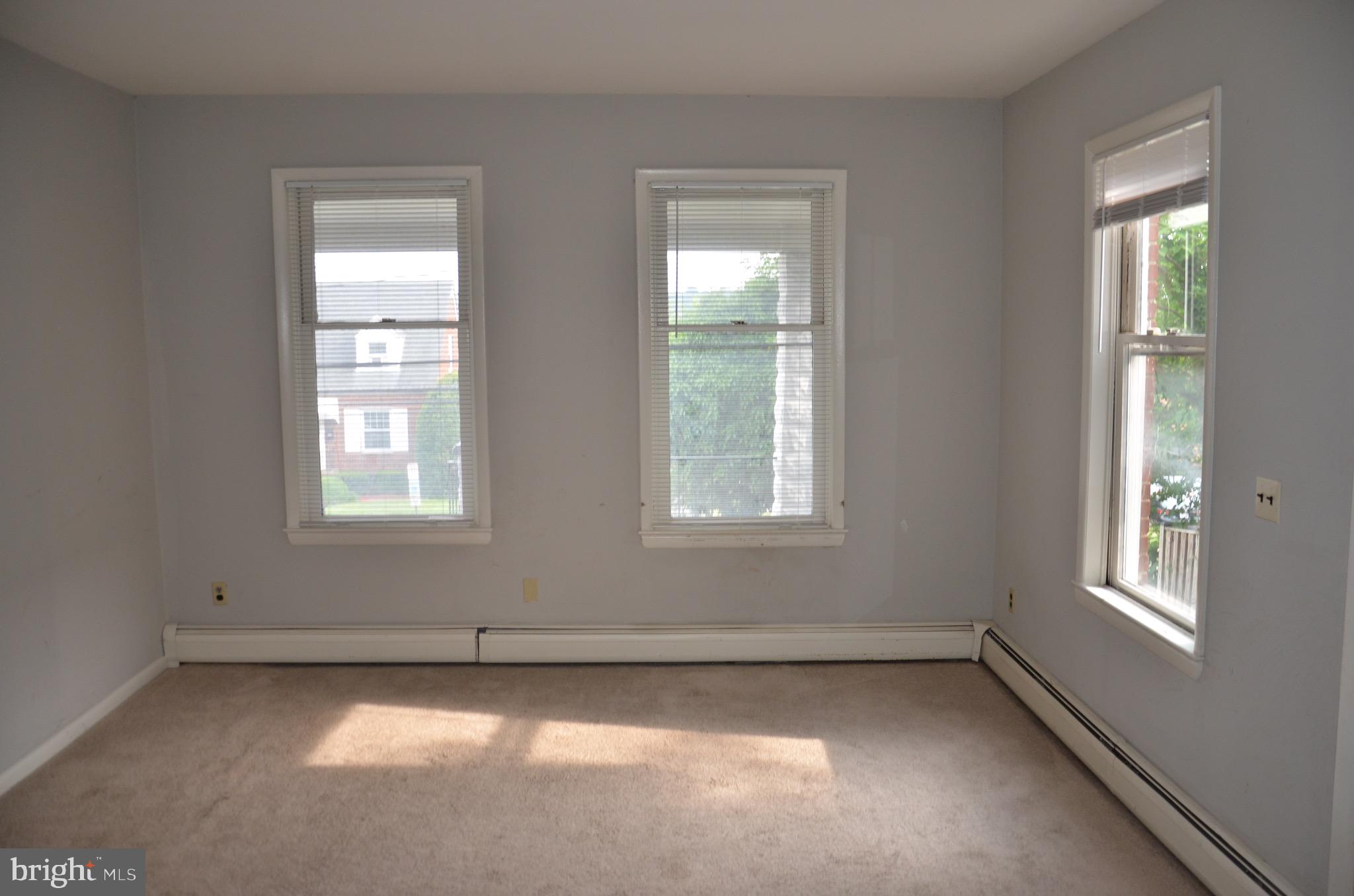 ARLINGTON - Residential