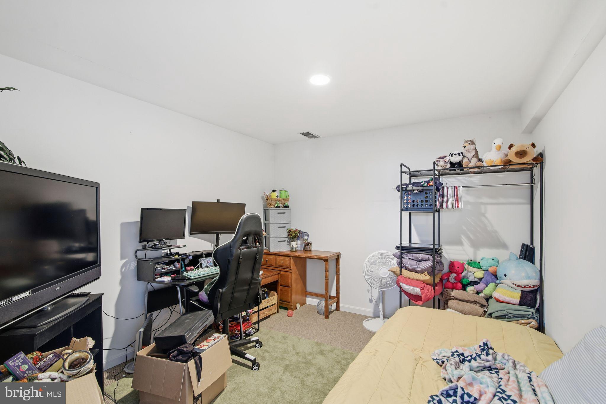 LEELAND STATION - Residential