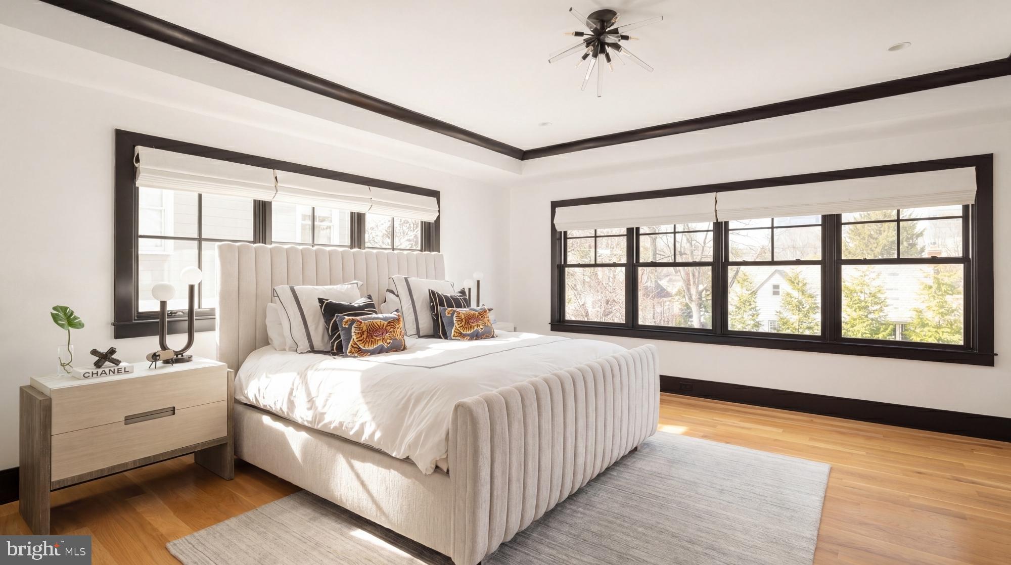 CHEVY CHASE - Residential