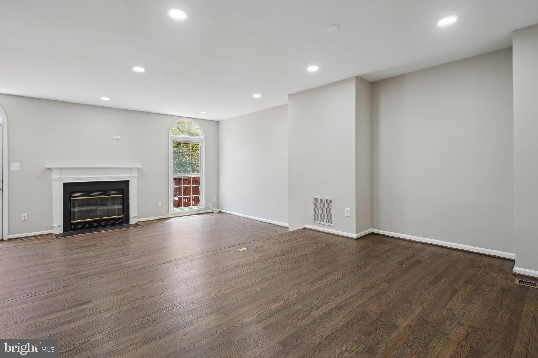 FOX CREEK - Residential